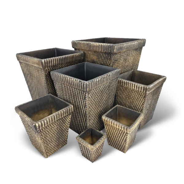 VASO ALTO QUADRADO RATTAN